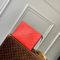 LV Clutch Bags